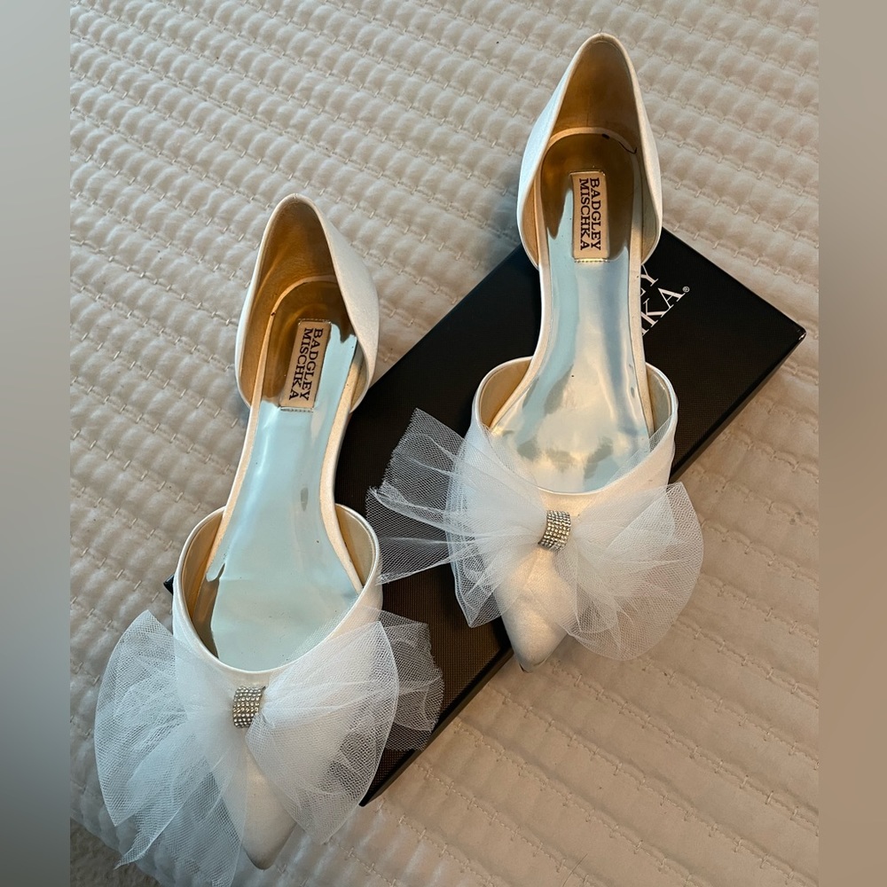 Badgley Mischka Fergie shoes, size 8.5